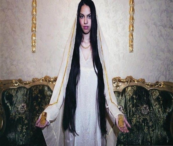 अंधविश्वास से भरे हैं ये 11 देश बच्चों से लेकर डेड बॉडी तक खा जाते हैं ये लोग!