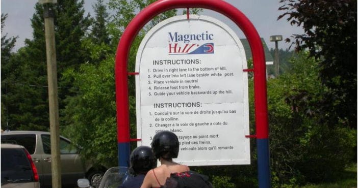 संसार की आश्चर्यजनक और रहस्यमयी जगहें,कहाँ ?