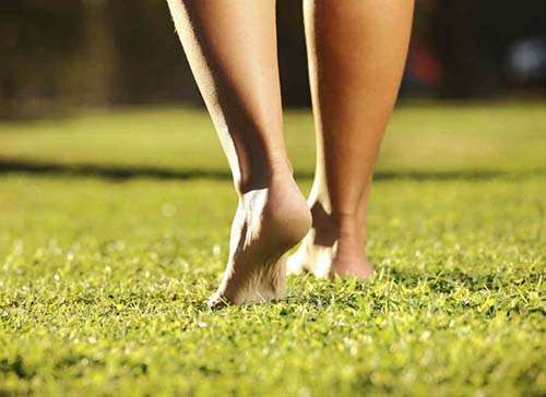 ऐसे पैर वाली लड़की देती है पति को पूरा सुख, जानिए महिलाओं के इन अंगों पर मौजूद निशानों का मतलब !