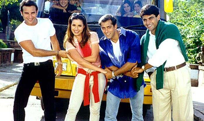 हर परिवार को सीखनी चाहियें ये 7 बातें संयुक्त परिवार पर बनी ‘हम साथ-साथ हैं’ फ़िल्म से,