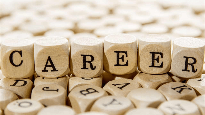 युवा के लिए अपने कैरियर को शुरु करने से पहले इन बातों का ध्यान रखना चाहिए