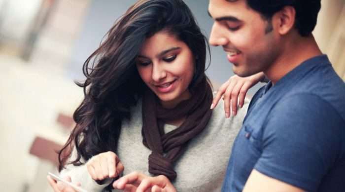 रिश्ते की शुरुआत में ये 5 बातें छुपाती हैं लड़कियां! जानिये